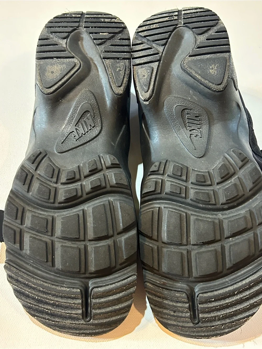 Nike Canyon Sandals Triple Black CW9704-001 Women’s Size 7 Hiking Outdoor Comfor